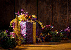 紫色圣诞礼物礼盒