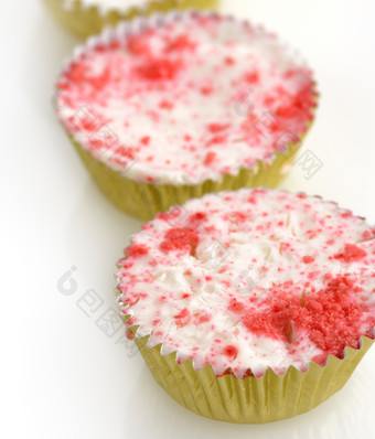 红色香甜蛋糕摄影图