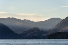 大自然山水画风景图