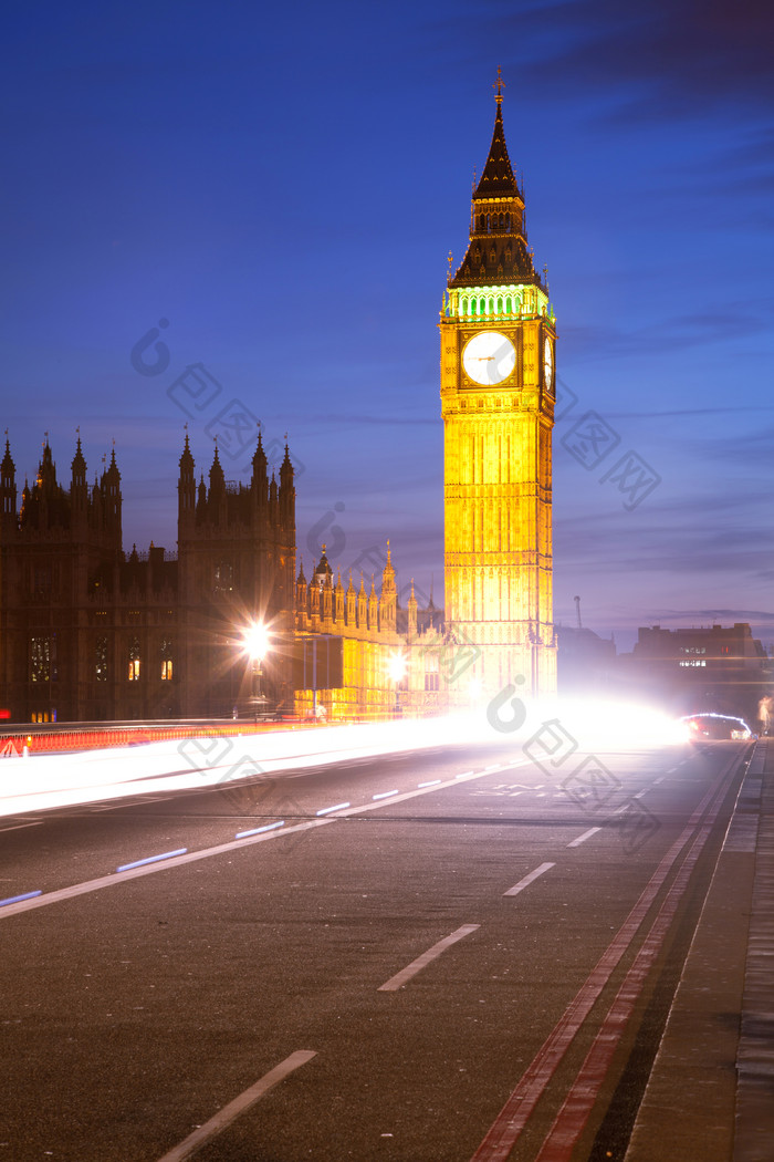 暗色调伦敦夜景摄影图