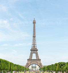 美丽的巴黎埃菲尔铁塔