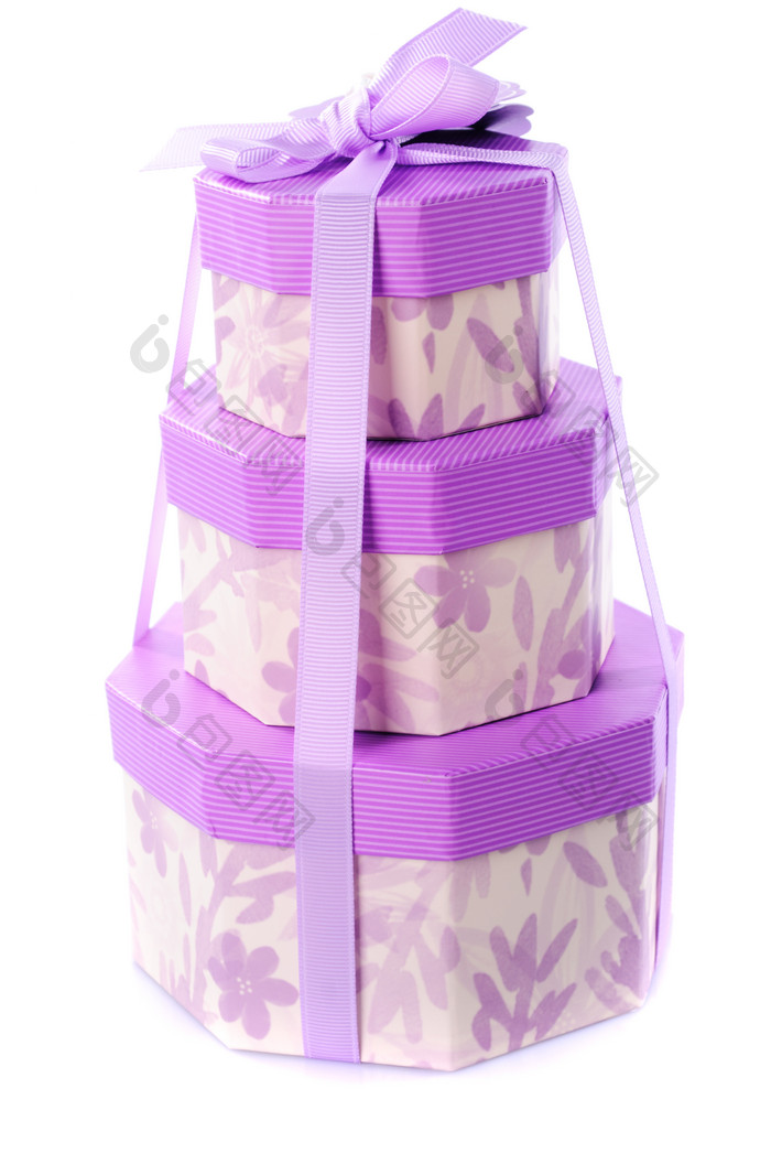 紫色包装的礼盒摄影图