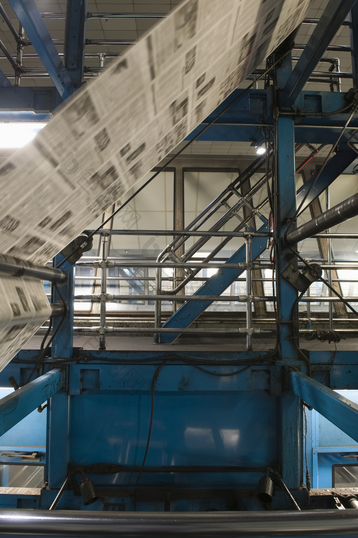 生产报纸工厂摄影图