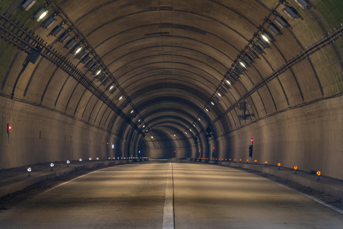 高速公路隧道道路摄影图
