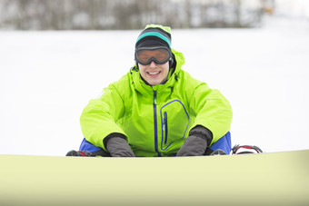 简约滑雪的人物摄影图