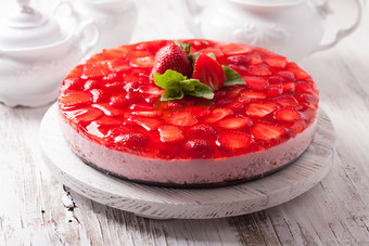 草莓蛋糕甜点摄影图