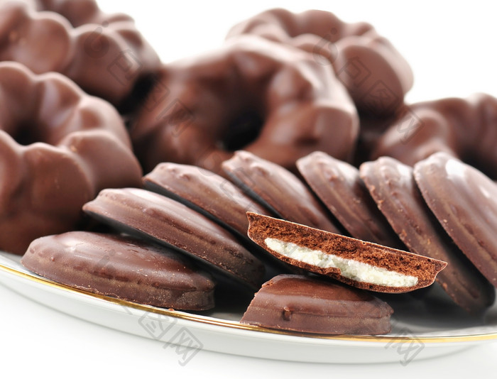暗色调巧克力风味饼干摄影图