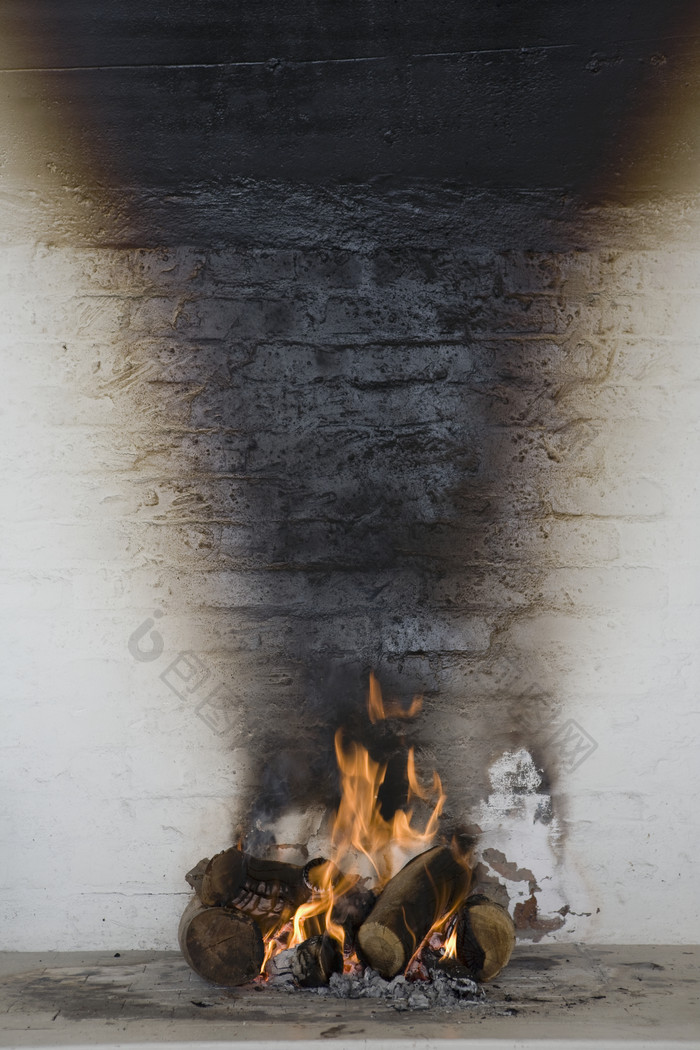 火炉燃烧的火堆摄影图