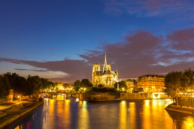 巴黎城市夜景灯光