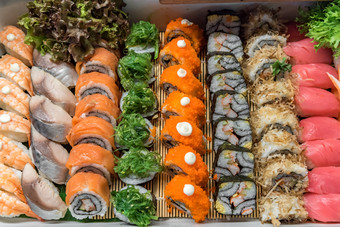 自助餐寿司美食摄影图