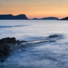 傍晚的海洋海岸风景