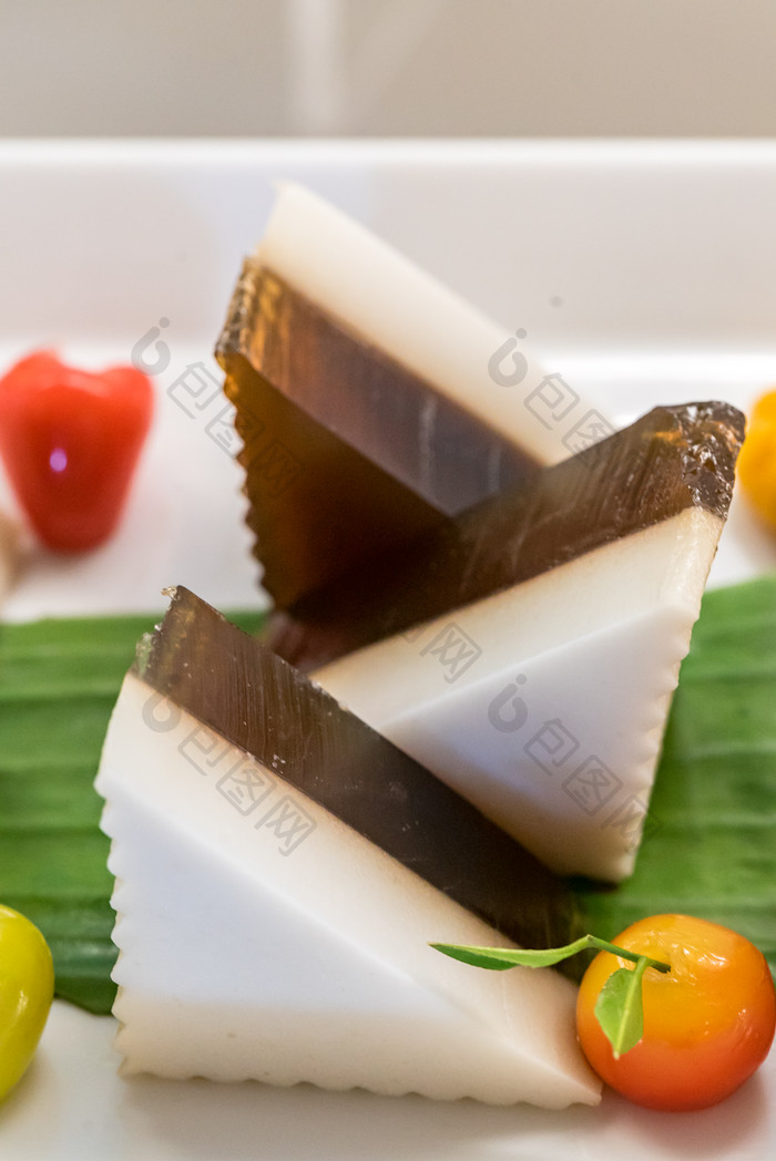 三角形甜食食物摄影图