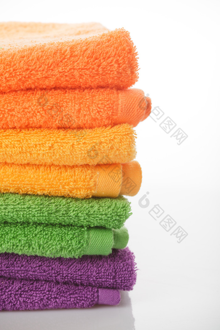 一摞彩色毛巾摄影图