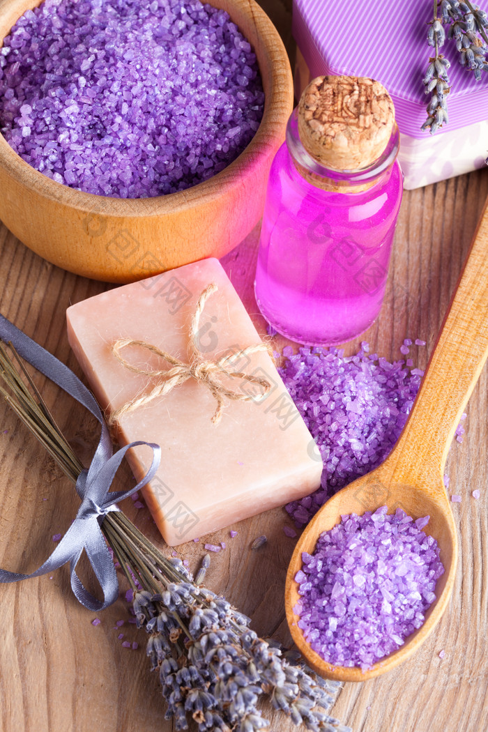 紫色薰衣草肥皂摄影图