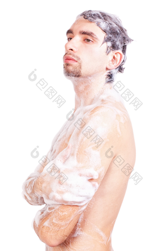 简约洗澡的男人摄影图