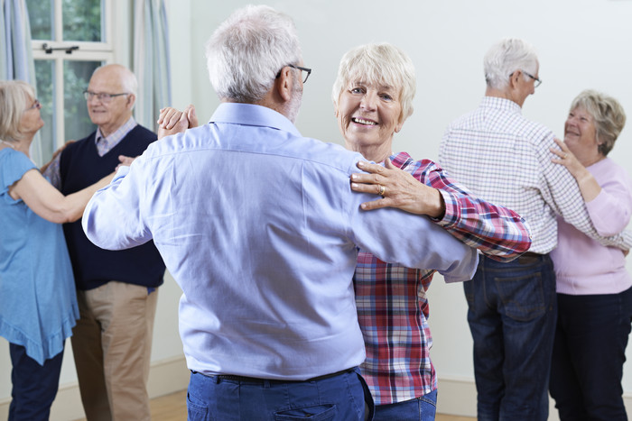 老年人跳舞健身活动