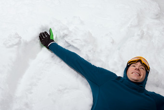 简约风格滑雪的人<strong>摄影</strong>图