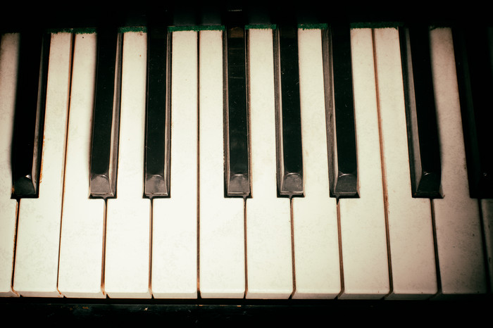 钢琴琴键按键摄影图