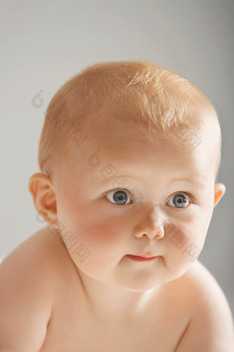 可爱的大眼睛婴儿摄影图