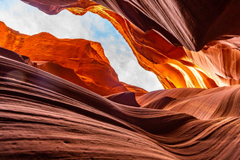 峡谷山谷红色的大自然风景旅游摄影图片