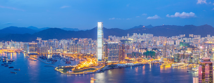 蓝色调香港夜景摄影图