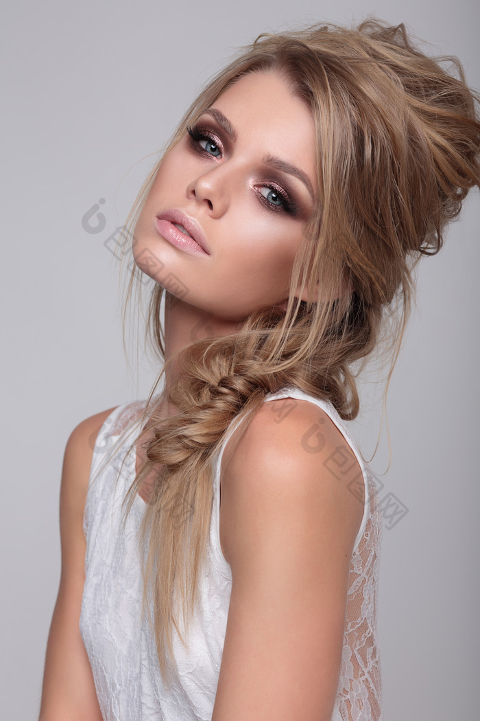 眼睛注视注意注目女人