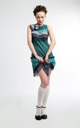 美女裙子里面图片