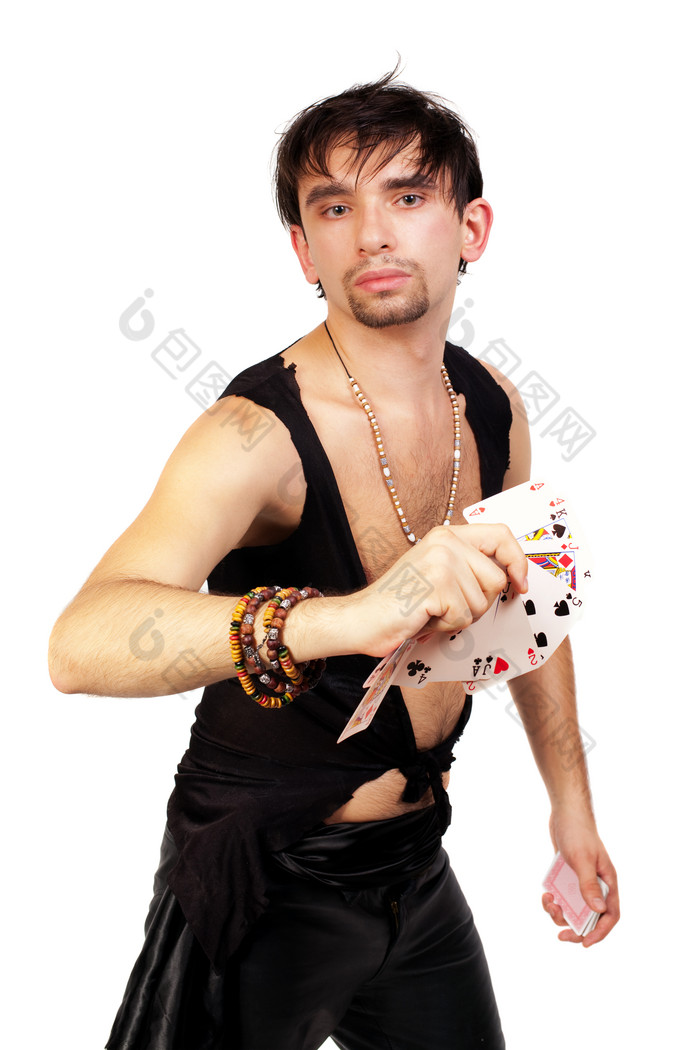 简约玩扑克的男人摄影图