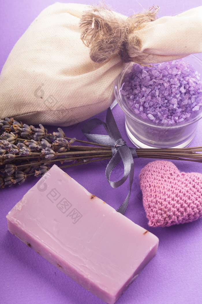紫色薰衣草香皂元素