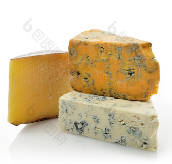 暗色调奶酪制甜品摄影图
