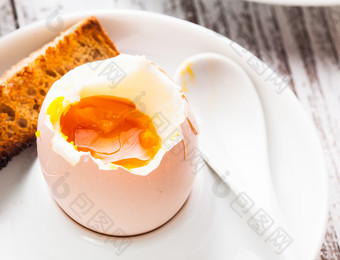 早餐糖心鸡蛋面包