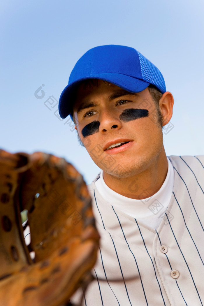 简约一个棒球手摄影图