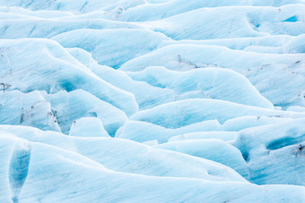 蓝色调冰川的美景摄影图