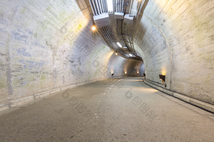 弯曲隧道通道摄影图