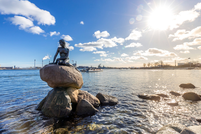 哥本哈根美人鱼雕塑