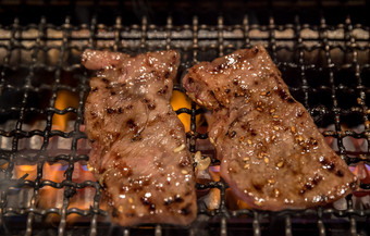 木炭烤架烤肉美食