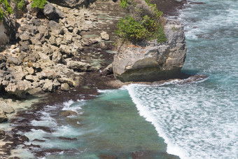 海边沙滩海浪冲击风景旅游摄影图素材