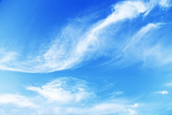 清新天空的白云摄影图
