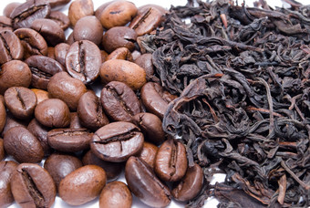 咖啡豆和<strong>茶叶</strong>摄影图