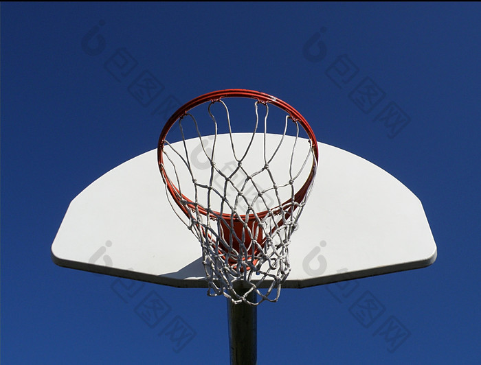蓝色篮球框摄影图
