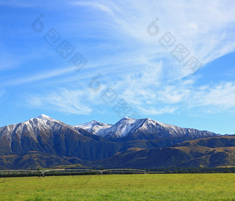 唯美晴朗的美景<strong>摄影图</strong>