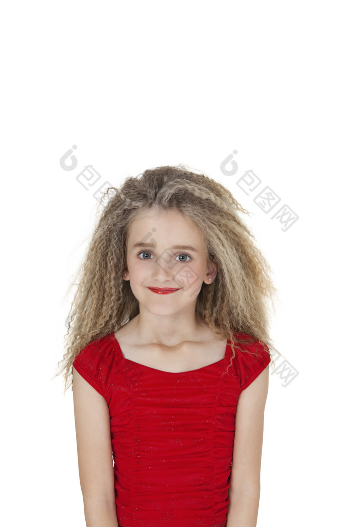 一个爆炸头的小女孩