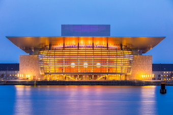 哥本哈根歌剧院建筑摄影图