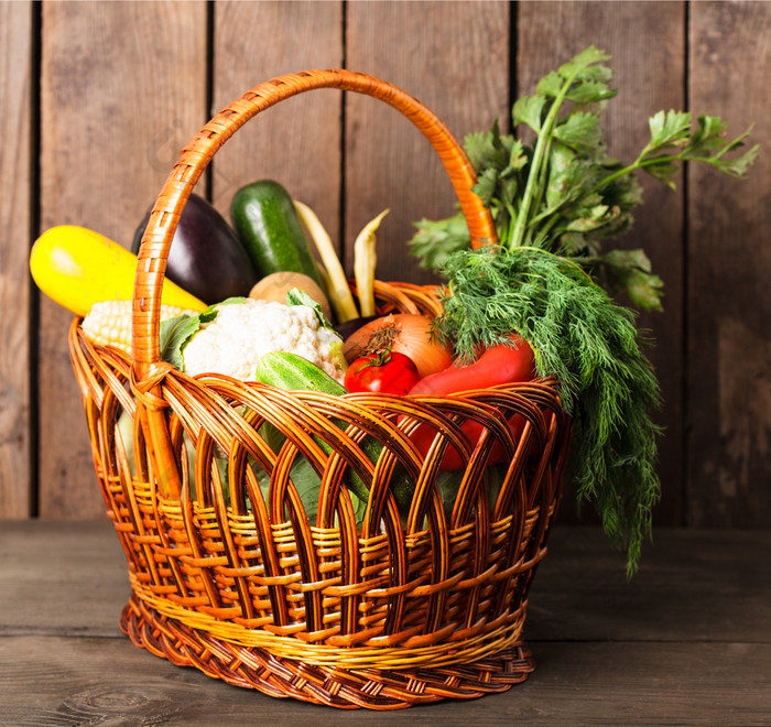 【篮子里蔬菜摄影图】图片下载-包图网