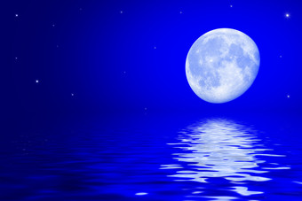 蓝色调水上月亮摄影图