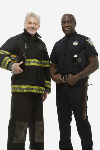 暗色调消防员和<strong>警察</strong>摄影图