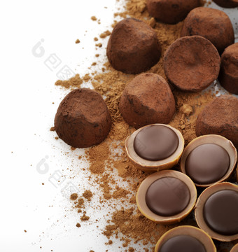 棕色调巧克力糖摄影图