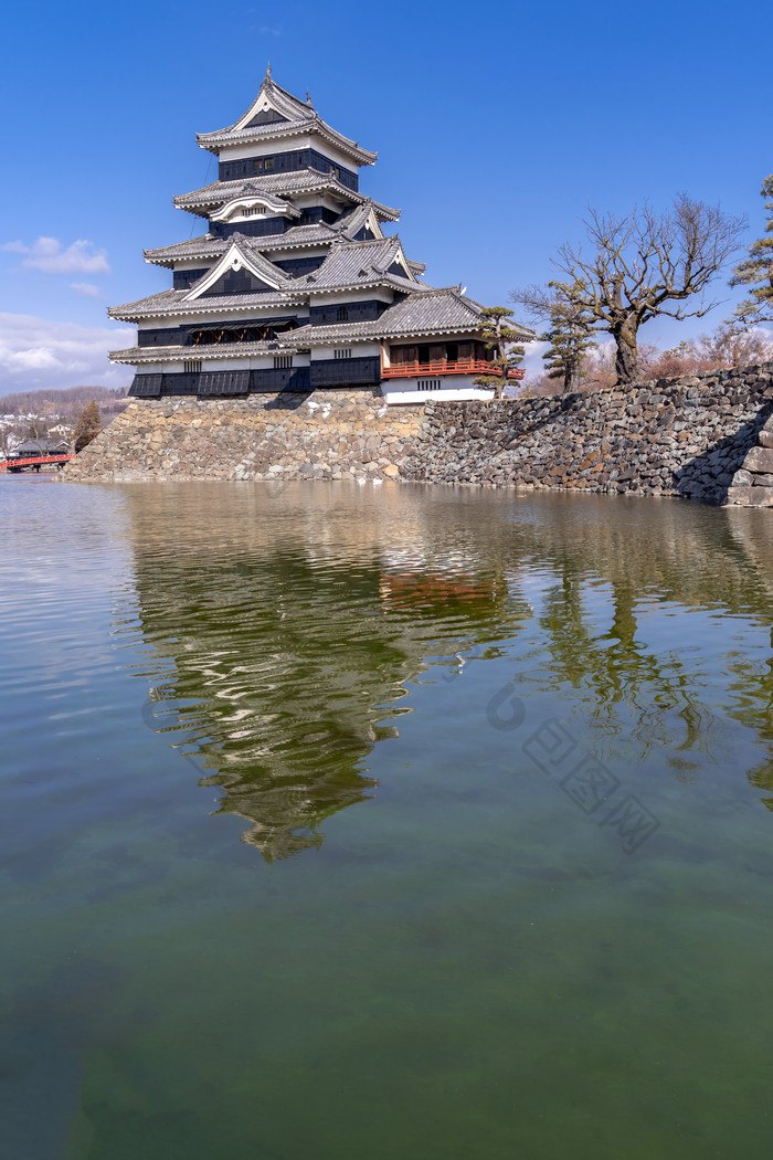 松本城堡建筑物摄影图