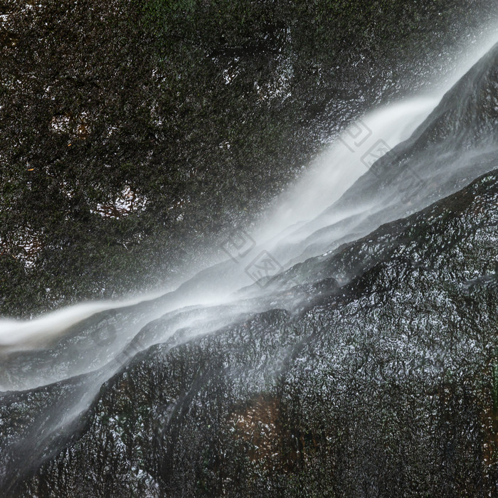 石山瀑布自然景观