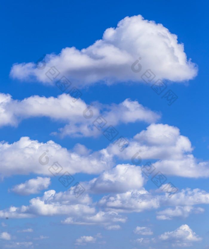 天空中的白云摄影图